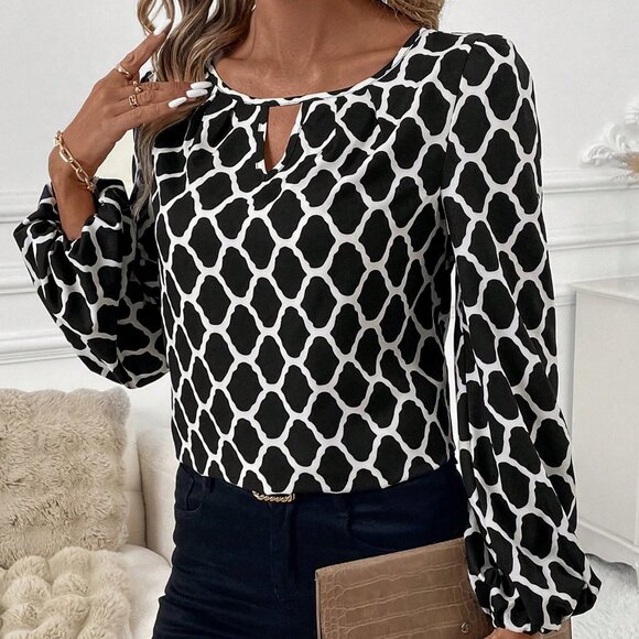 Black & White Casual Women's Keyhole Neck All Over Print Hollow Out Blouse - Picture 4 of 8